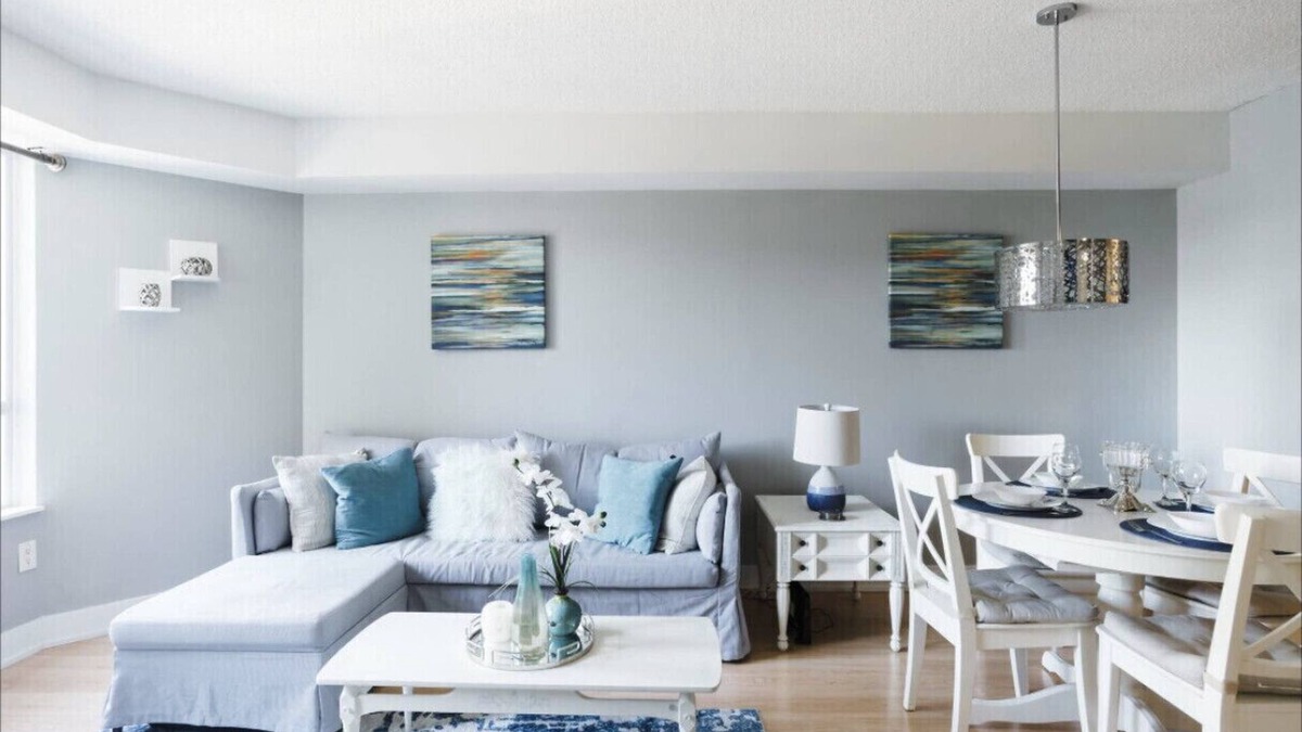 Toronto Entertainment District Hotel | Charming 2 Bedrooms Condo in Prime downtown location