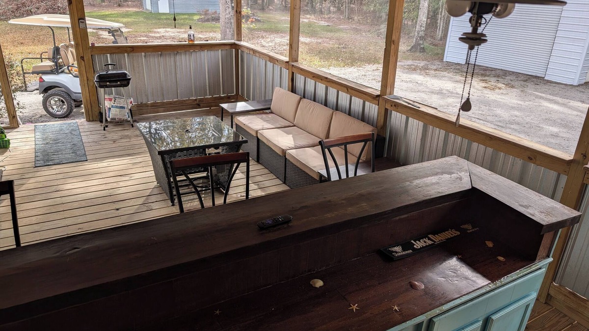 Summerton House | Charming 2-BR 2BA John C Landing-Cuddo-Wyboo Summerton SC Anchor Inn Lake Marion