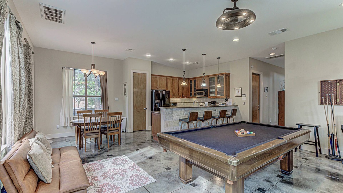 Rosedale House | Charming 2BD w/Billiards, Near Lady Bird Lake & DT
