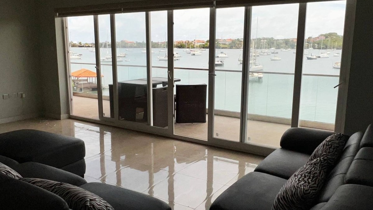 The Lime Condo | Charming 2BR Condo w/A/C + Gym in Scenic Lance Aux Épines