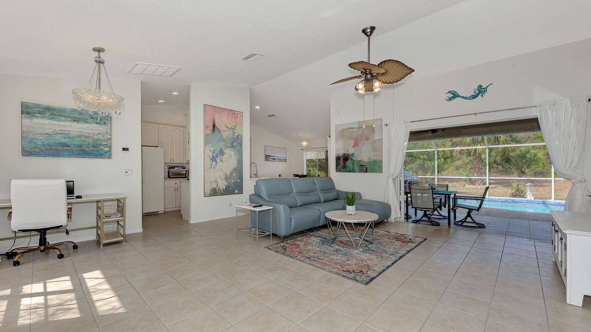 North Port House | Charming 3/2 Home W/Saltwater & Heated Pool Near Several Beautiful Beaches