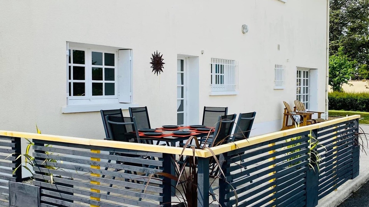 Couture-dArgenson House | Charming 3-bedroom house with WiFi in Couture-D’argenson