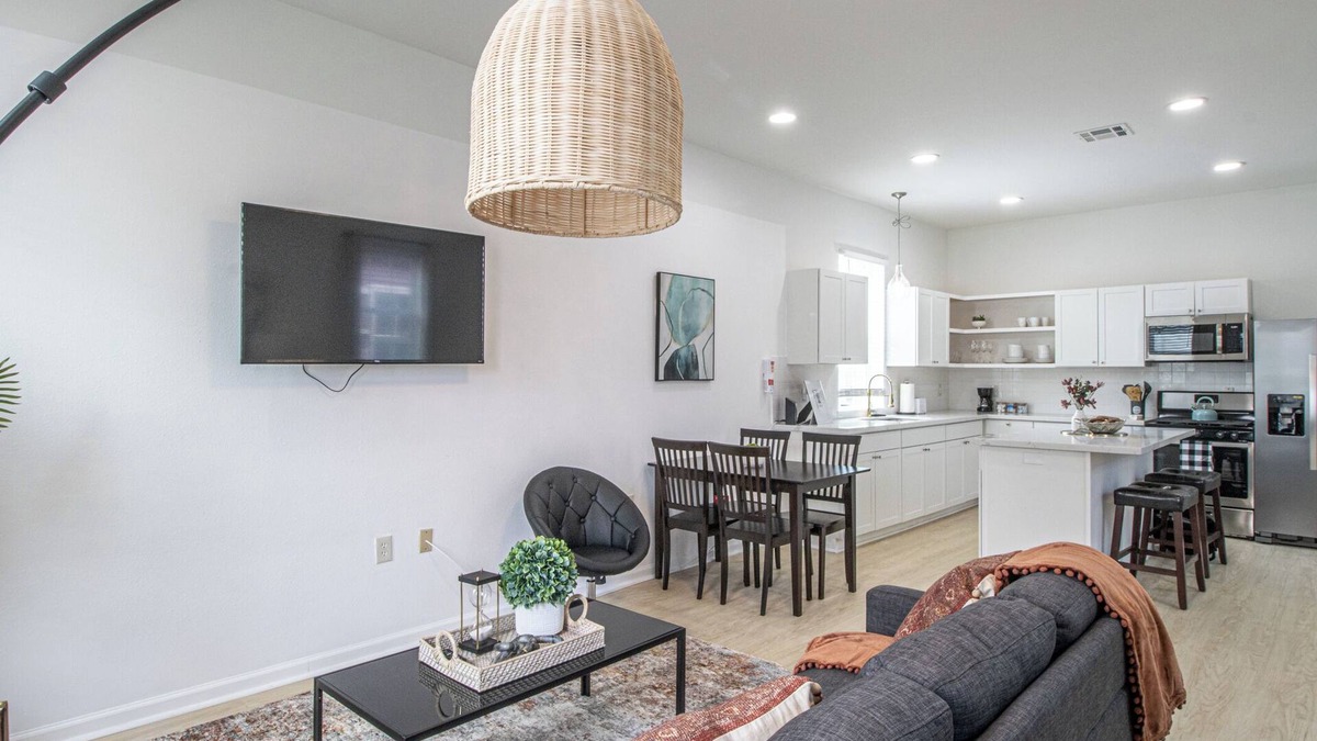 Hoffman Triangle House | Charming 3-Bed Home in the Heart of New Orleans, Minutes from French Quarter