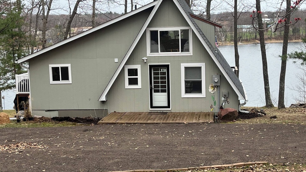 Bone Lake Cabin | Charming 3-bedroom cabin in enchanting Frederic, WI 1.5 hr from TC with AC WiFi