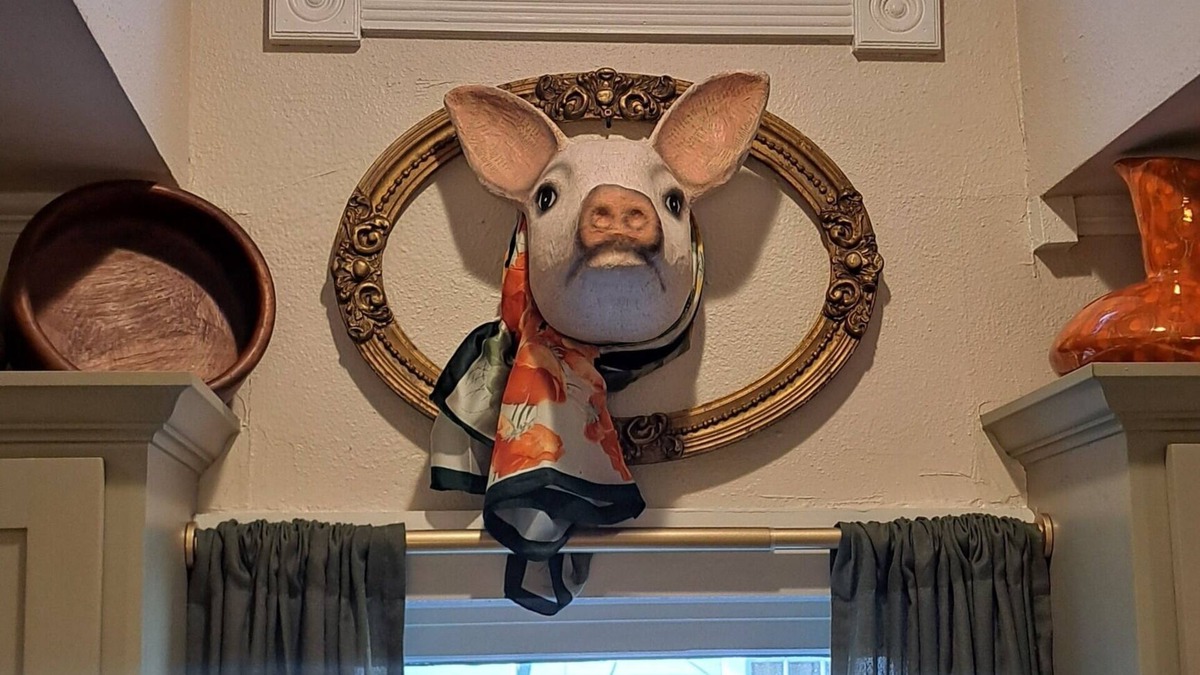 McKinney Cottage | Charming 3-bedroom cottage in Historic McKinney, three blocks from the square.