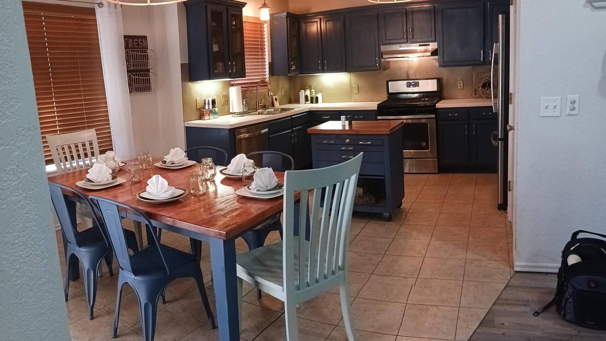 Edmond House | Charming 3-bedroom farm to table home