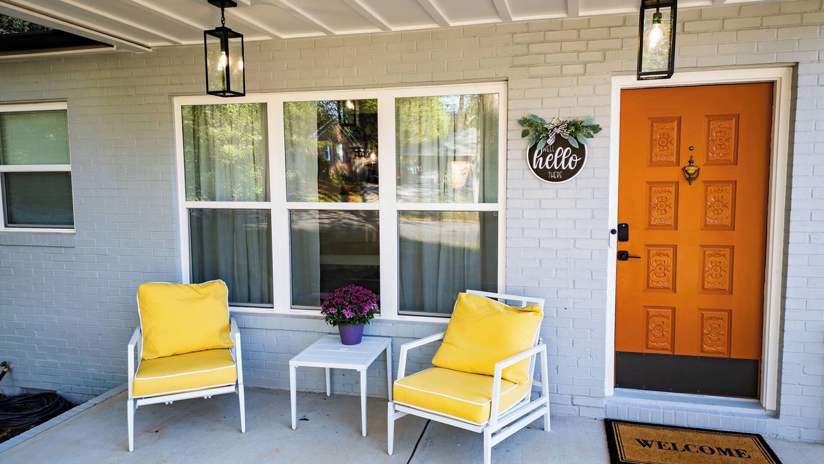 Covington House | Charming 3-bedroom house with WiFi and AC in Covington