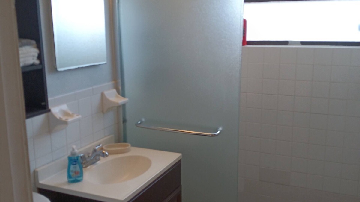 Tropic House | Charming 3-bedroom house in wonderful Melbourne with WiFi, AC