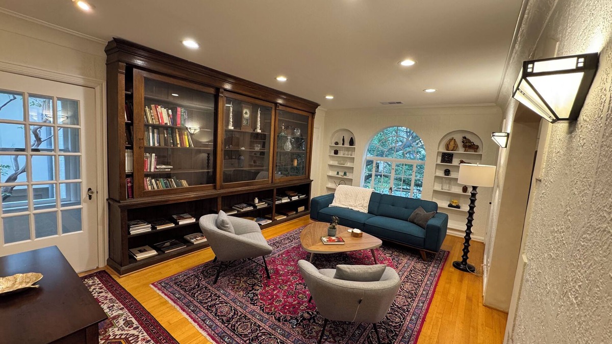 Park Cities House | Charming 3-bedroom home in the heart of University Park