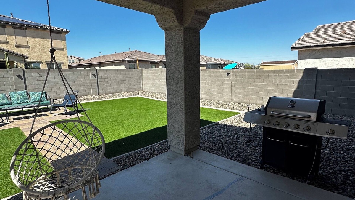 Canyon Trails House | Charming 3-bedroom house in peaceful Goodyear