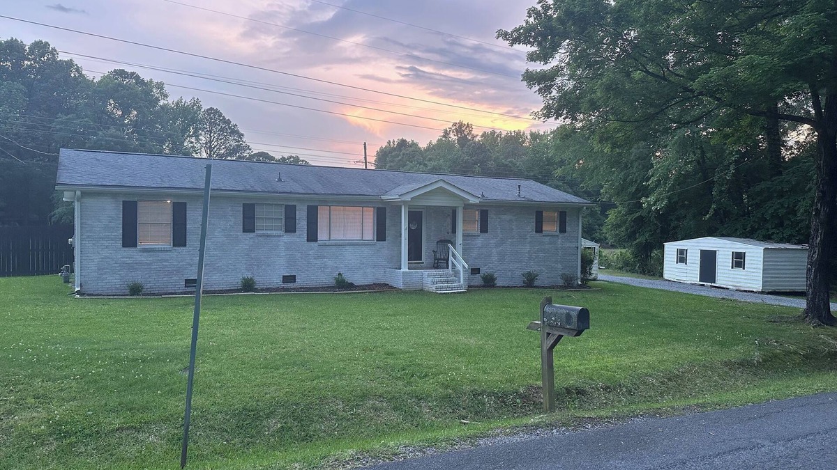 Coosa House | Charming 3-bedroom house in amazing Rome with Relaxing outdoor fire-pit
