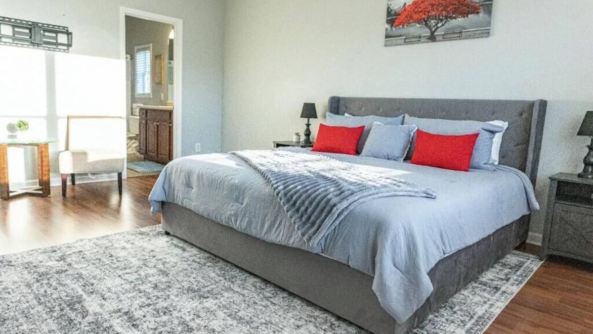 Byron House | Charming 3-bedroom house in small-town Byron with WiFi, AC, and patio seating.