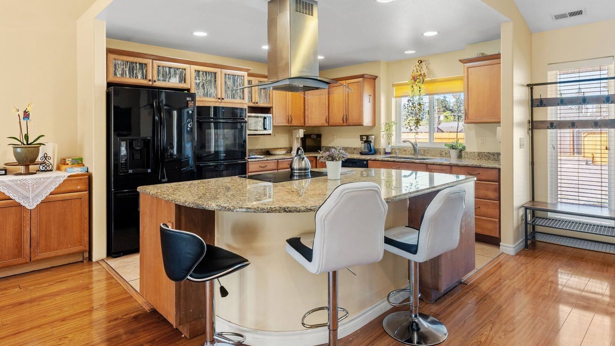 South Tacoma House | Charming 3-bedroom house in Tacoma near Tacoma dome