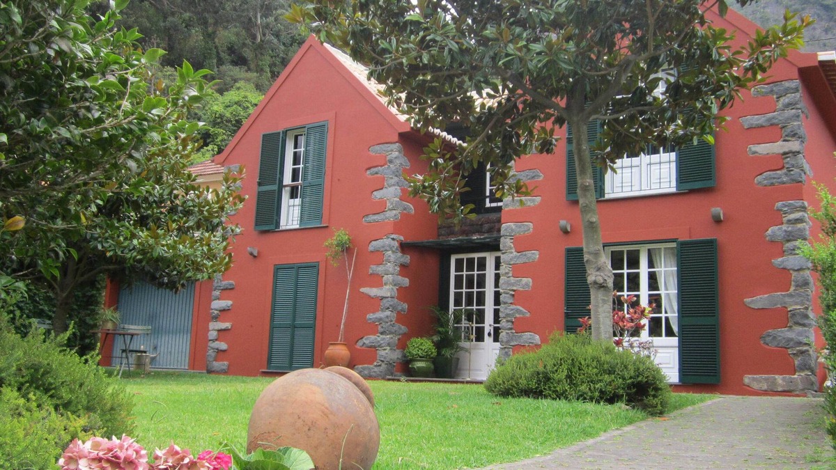 Sao Vicente Cottage | CHARMING 3-BEDROOM COTTAGE