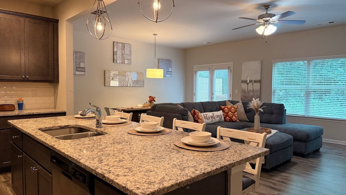 Church Street House | Charming 3-bedroom townhome near Hartsfield Jackson in fabulous gated community.