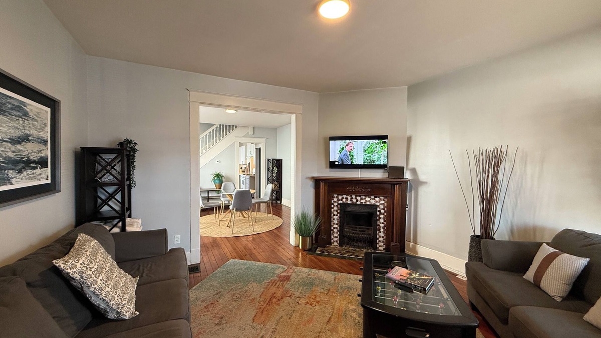 Lockerbie Square House | Charming 3-bedroom townhome in walkable downtown Indianapolis