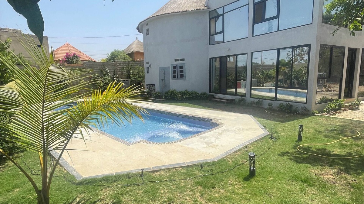 La Somone Villa | Charming 3-bedroom villa with Wifi, AC in lovely Somone near Saly.