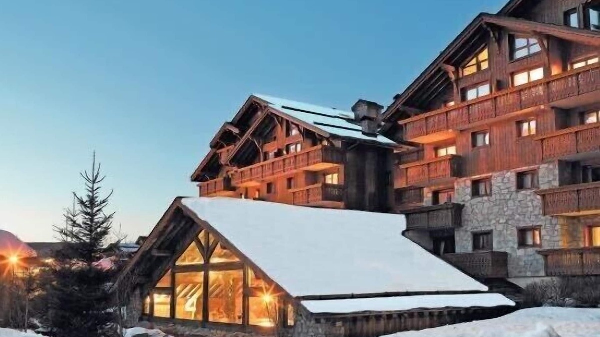 Meribel Village Apartment | Charming 3 rooms 3* residence Swimming pool, sauna, gym in Méribel Village