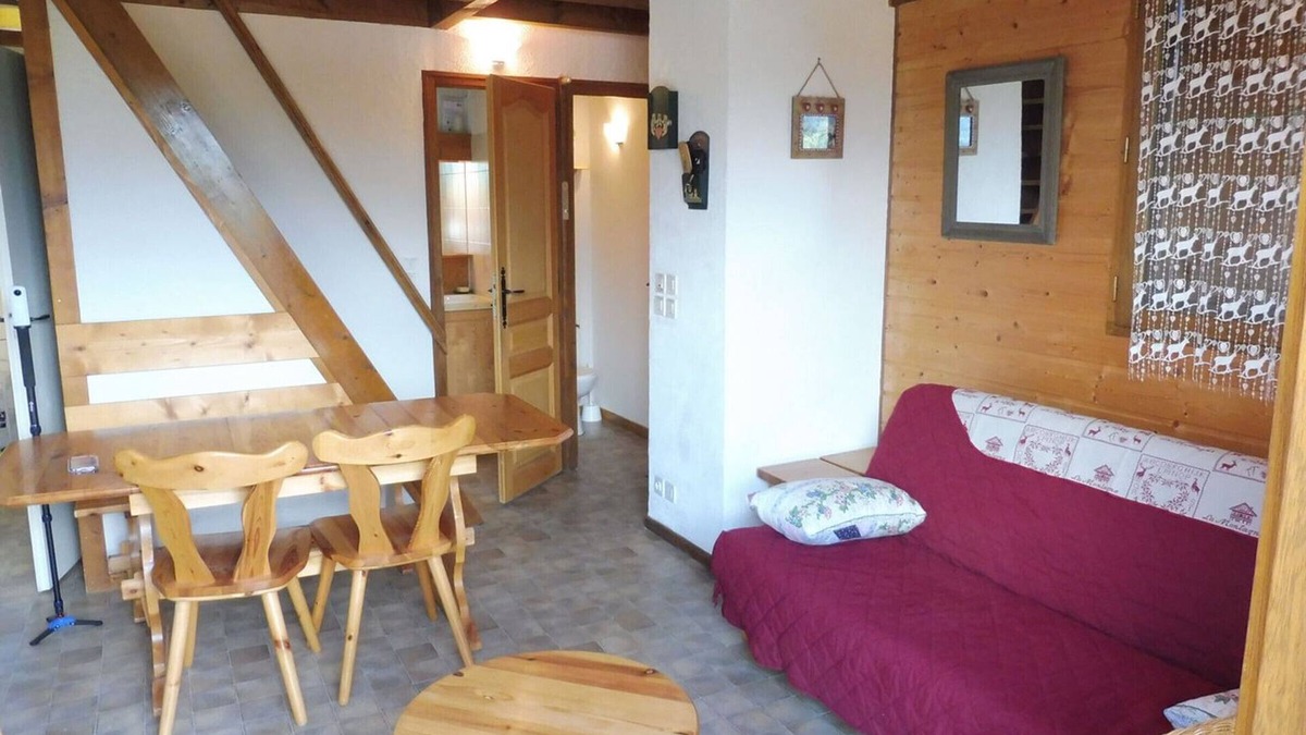 Crest-Voland Apartment | Charming 3-Room Apartment in Crest-Voland - Ski-in/Ski-out, Garage, Sleeps 6