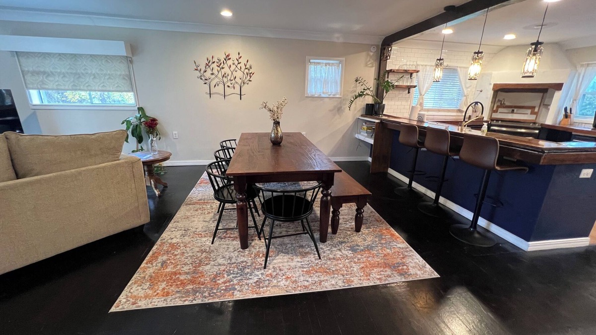 Cross Keys House | Charming 3bed-2bath home near JMU, RMH, downtown, and Massanutten ski resort