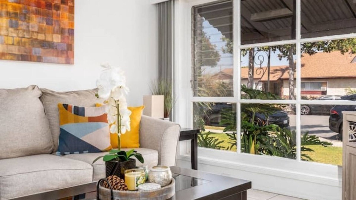 El Camino Village House | Charming 3bed/2bath home-Near El Camino/LAX/Beach