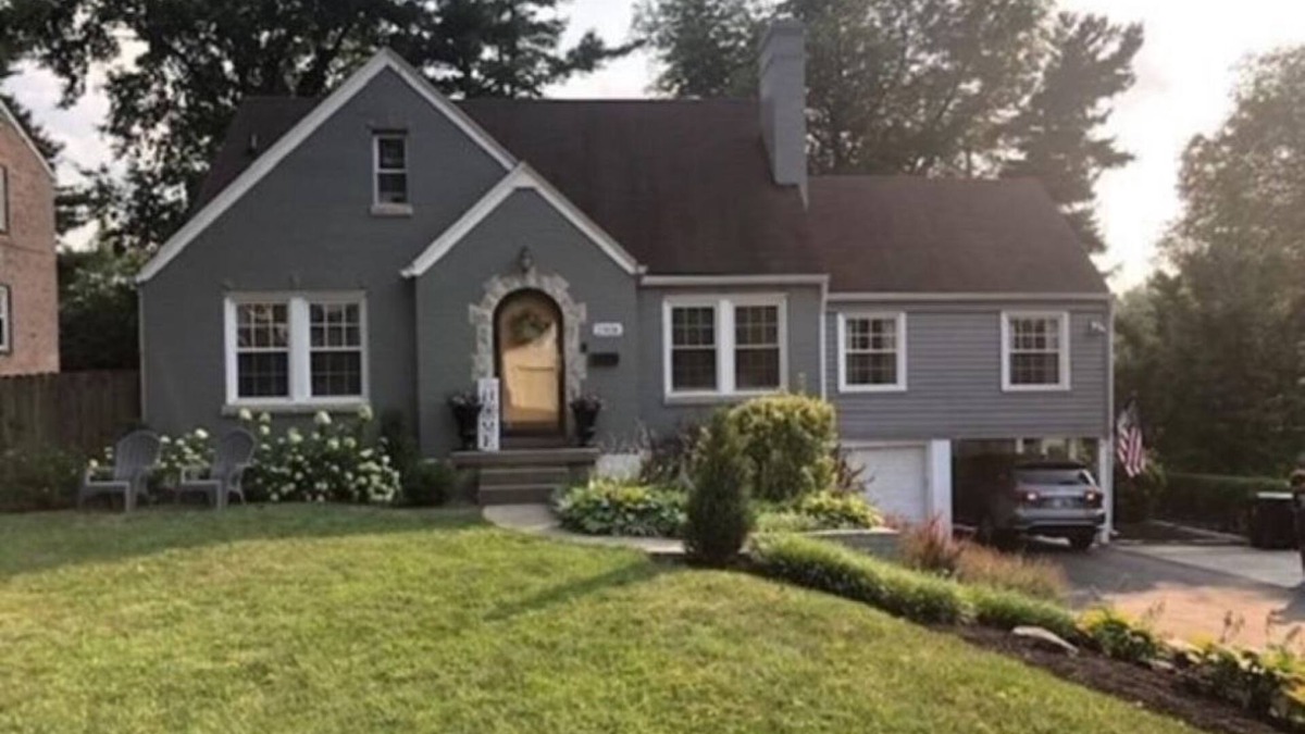 Hayfield Dundee House | Charming 4-bedroom house in the upper Highlands neighborhood in Louisville