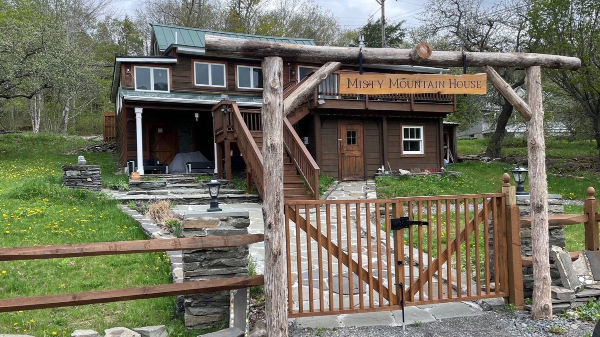 Elka Park House | Charming 4-bedroom house bordering the catskill park preserve. unique beautiful