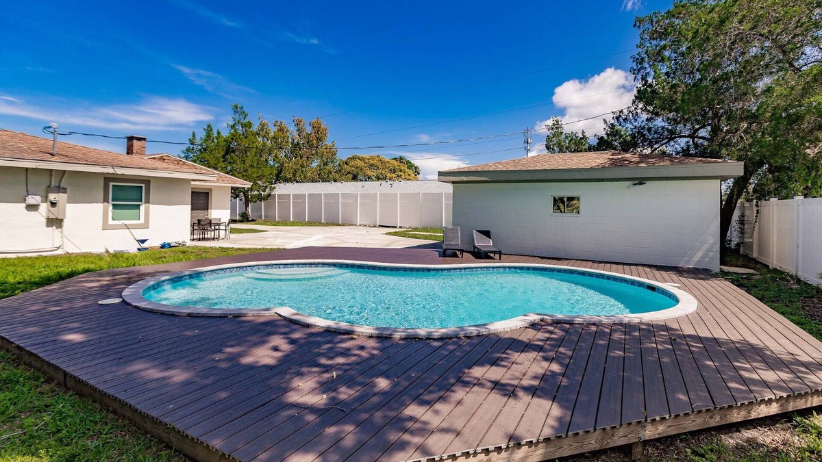 Bayshore Gardens House | Charming 4BR Retreat in Bradenton with Pool & Grill
