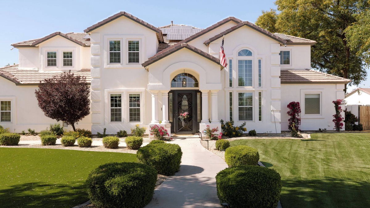 Queen Creek House | Charming 5-bedroom house with AC in Queen Creek with amazing Pool