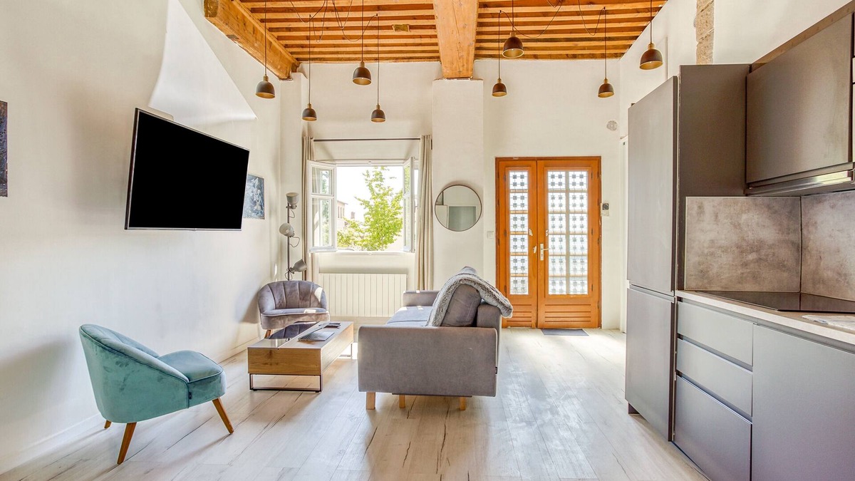 Griffon - Royale Apartment | Charming 6-Person Apartment – Terreaux & Croix Rousse Area