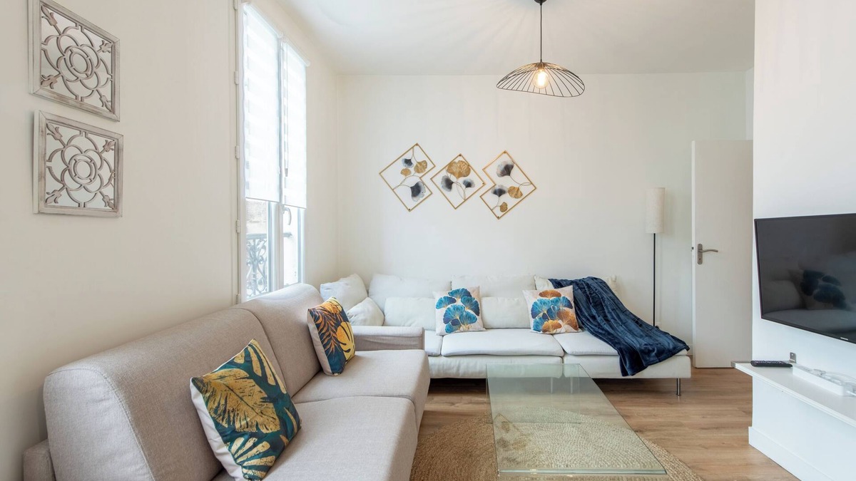 Silly-Gallieni Apartment | Charming and bright 2-bedroom apartment very close to Paris with metro nearby