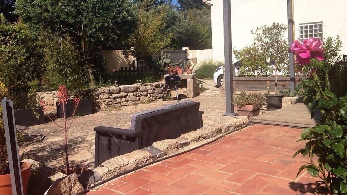 Saint-Jean-de-Vedas Apartment | Charming accommodation. Quiet !garden, terrace and BBQ. Private parking