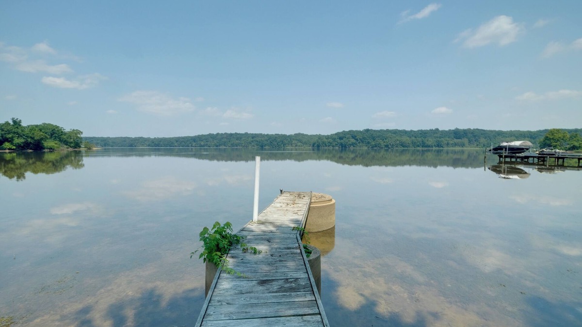 Accokeek Cottage | Charming Accokeek Retreat w/Private Fishing Pier