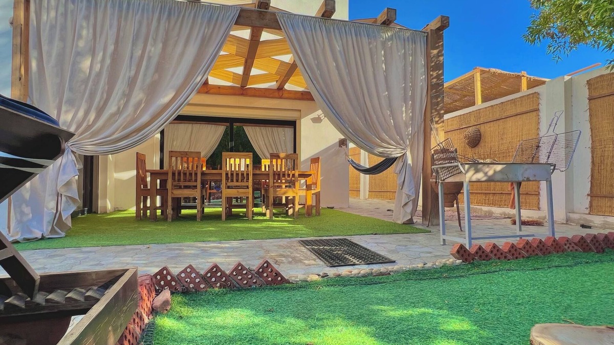 Dahab Villa | Charming American Villa – 3BR with AC, WiFi & Pool in Dahab