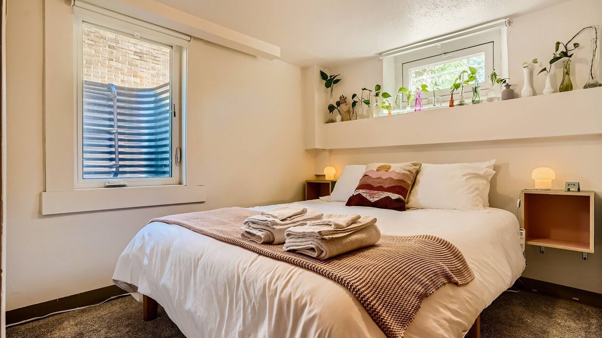 West Colfax House | Charming and Colorful Apartment at Sloans Lake