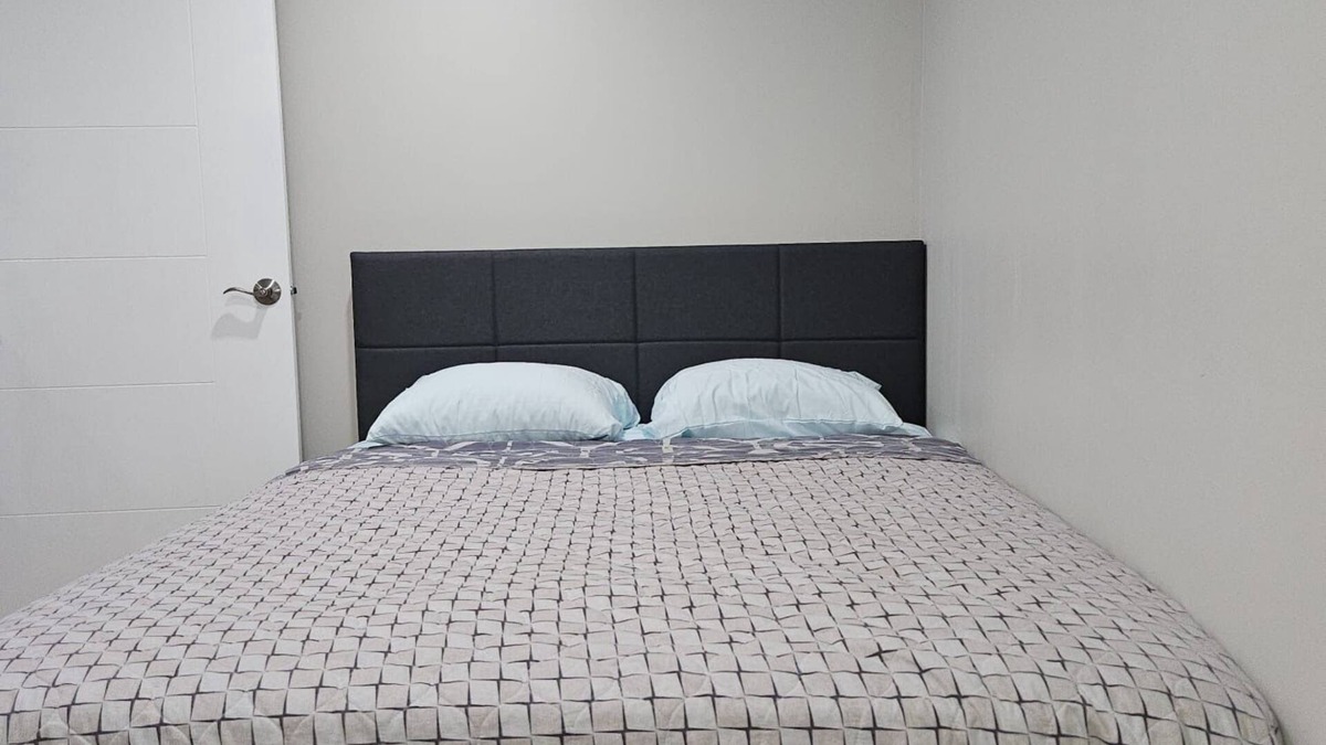 Transcona Bed & Breakfast | Charming and exclusive 2-bedroom basement in Winnipeg with WiFi, AC