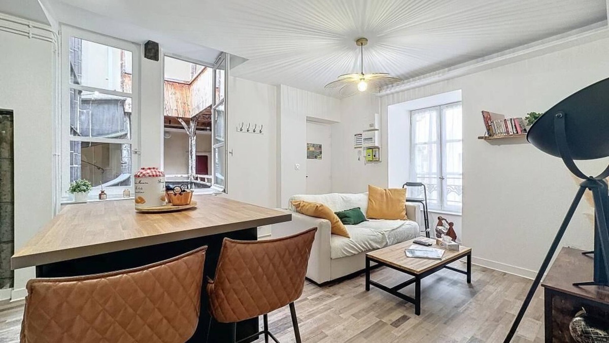 Clermont-Ferrand Apartment | Charming apartment Montferrand 5 pers