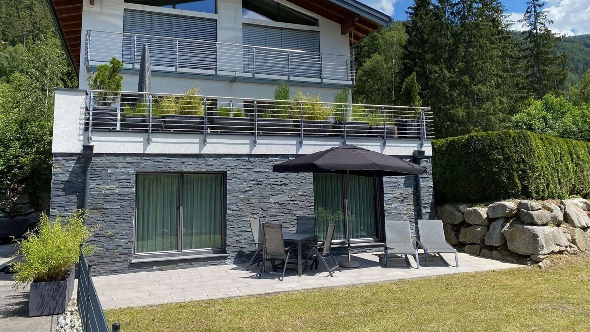 Untertauern Apartment | Charming Apartment in Untertauern near Ski Bus Stop