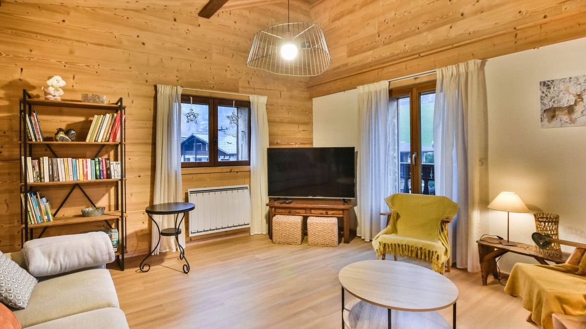 Les Gets Apartment | Charming Apartment for 6 in the Heart of Les Gets Village, Close to Slopes