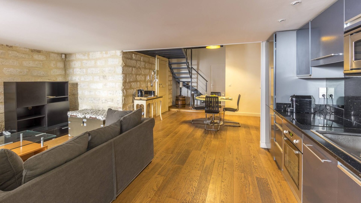 Aiguerelles Apartment | CHARMING APARTMENT NEAR THE HISTORIC CENTER OF MONTPELLIER
