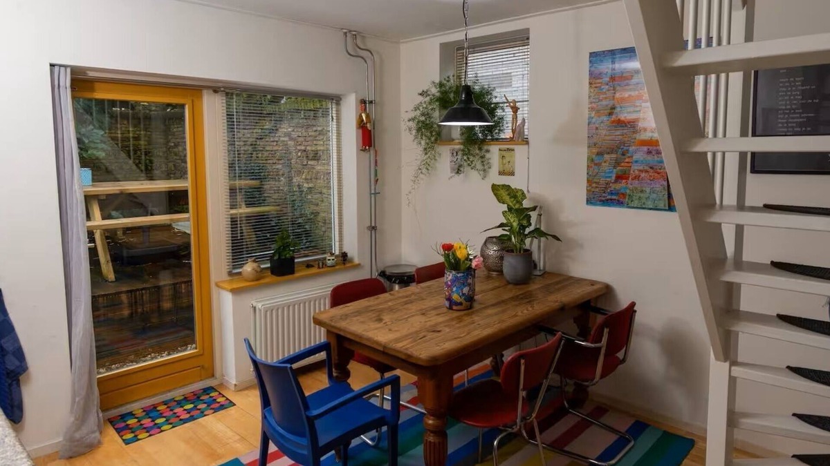 Hoorn Apartment | Charming apartment in the heart of Hoorn.
