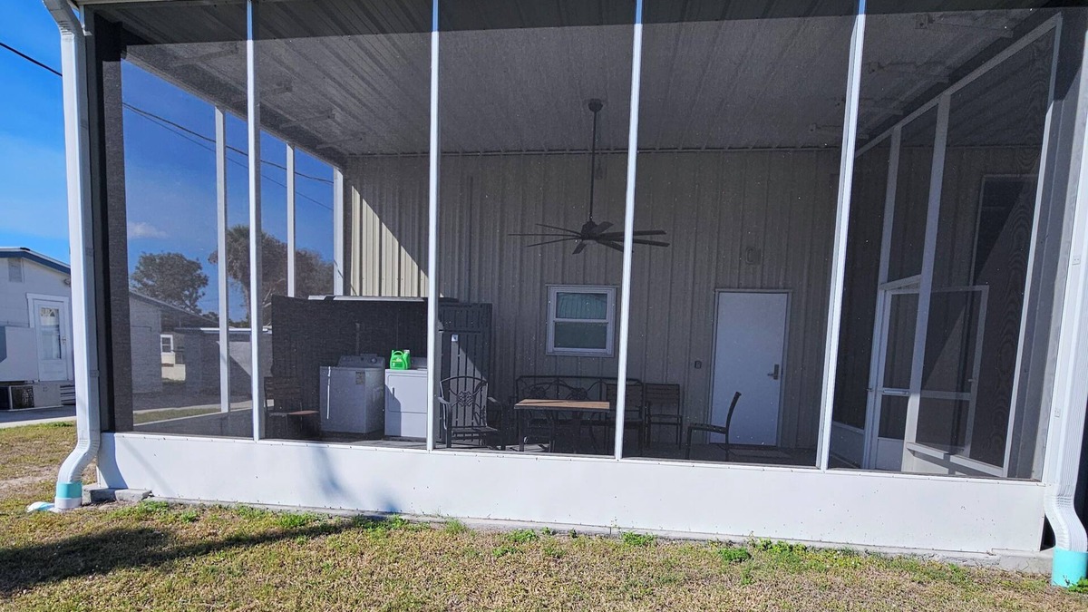 Moore Haven Apartment | Charming apartment with AC and WiFi in gorgeous Lake Port, FL