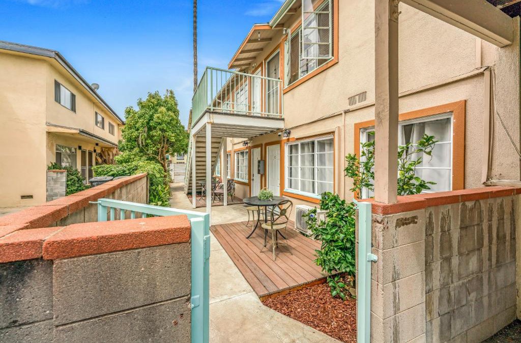 Mid-City Apartment | Charming Apartment
