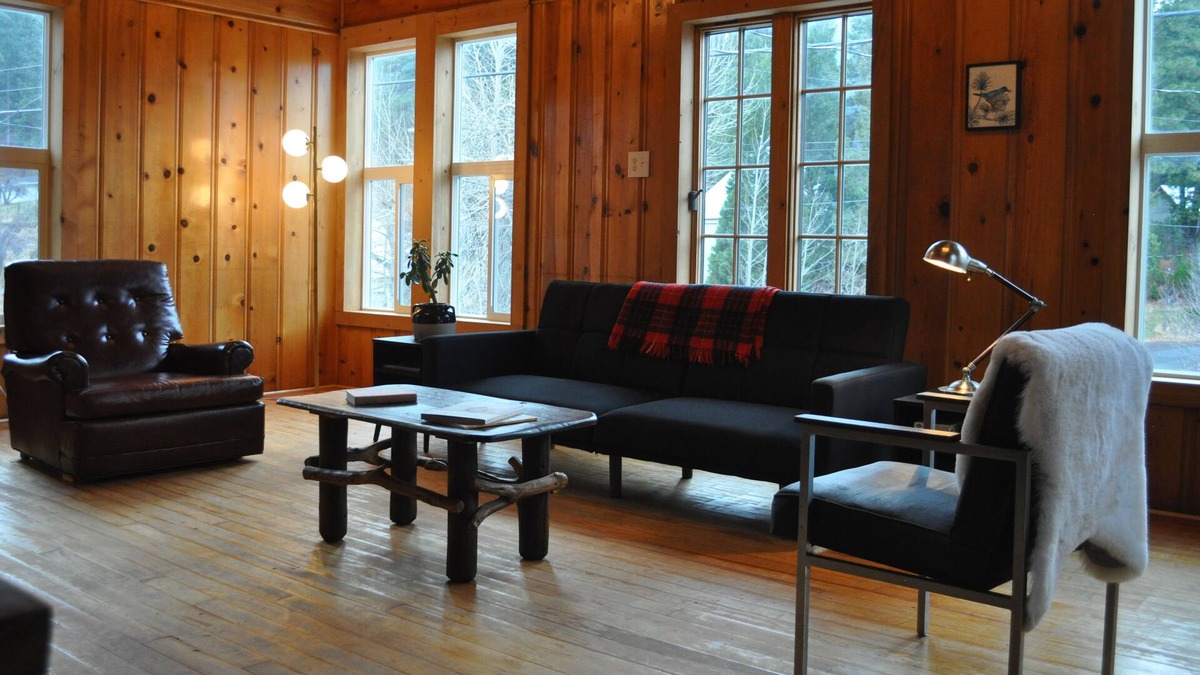 Sierraville Apartment | Charming apartment in small mountain town, 2 miles from hot springs!