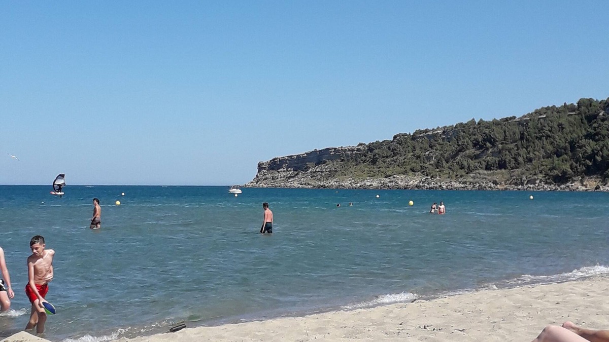 La Franqui House | Charming apartment with private terrace, 800 m from the sea, ideal for families.