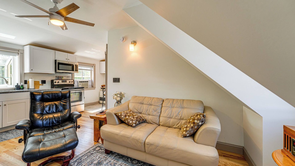 Lisbon Apartment | Charming Apt w/Shared Outdoor Space in Lisbon!