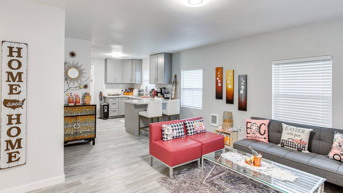 Auburn House | Charming Auburn Home: 15 Mi to Downtown Tacoma!
