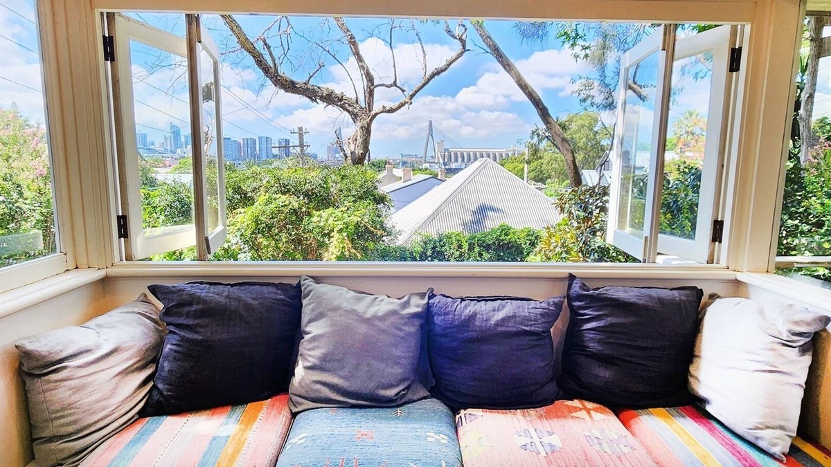 Balmain House | Charming Balmain Home with Sydney Skyline Views