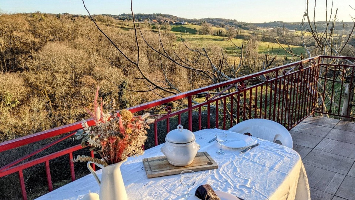 Vegennes House | Charming barn in the countryside. A rare panorama.