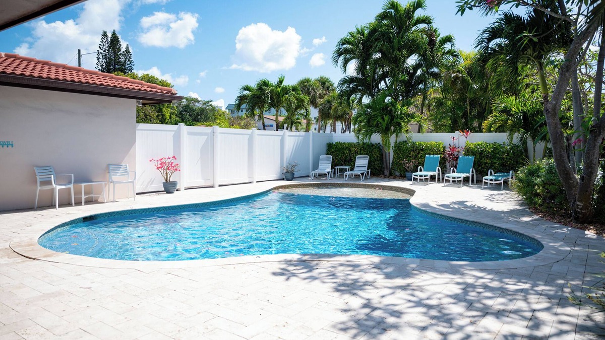 Deerfield Beach House | Charming Beach House with Private Pool Paradise~WALK TO THE BEACH!